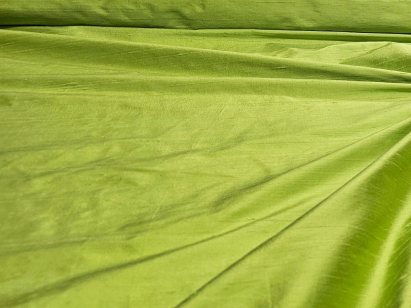 Svila, šantung, silk, dupion- jabolčno zelena vozljički