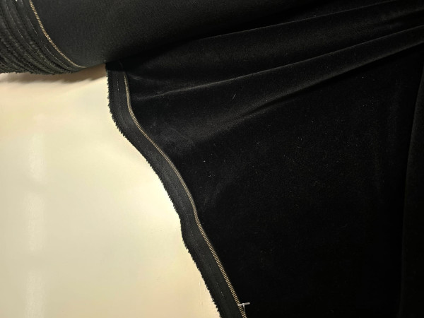 Žamet BOMBAŽNI gladek z elastanom - črna