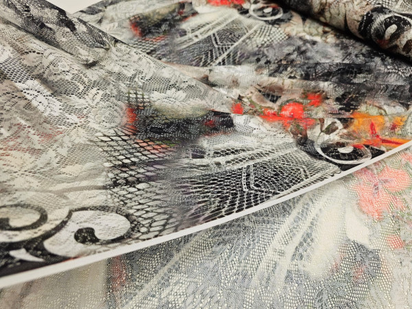 Čipke,mrežica -cvetlično abstraktni vzorec