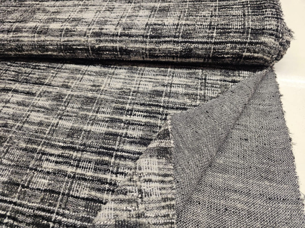 Bukle, volna, mešanica volne- sivkasto karo vzorec