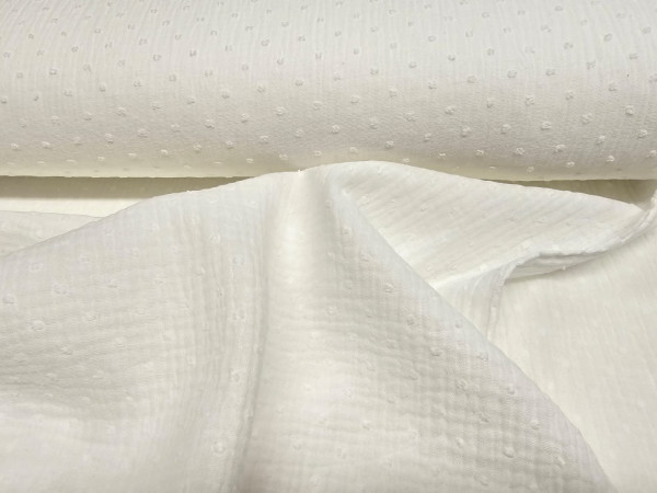 TETRA tkanina, dvoslojna- bele reliefne pikice, off white osnova