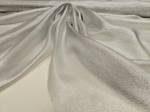 Organza z lamejem- srebrna barva