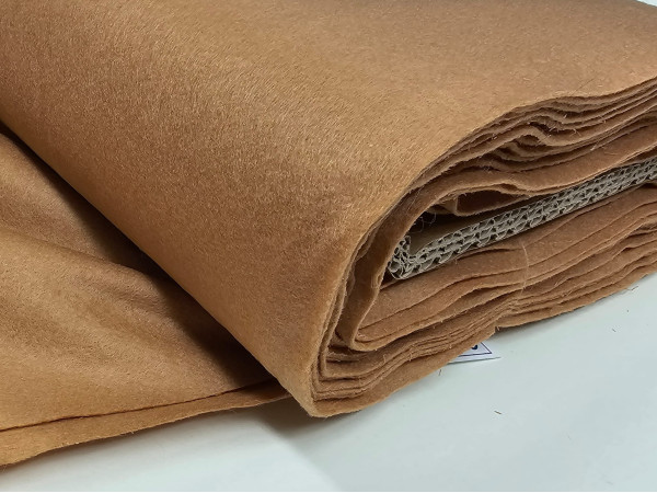 Filc 1,5 mm, LEPA TEMNA KAMEL, SRNINA BARVA