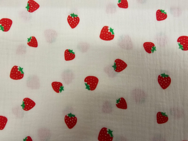 TETRA tkanina, dvoslojna- jagode na off white osnovi